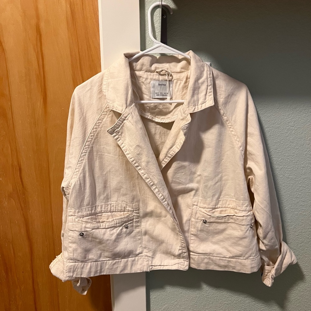 Cream Jacket from Bershka